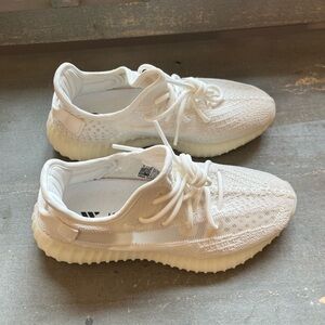 Yeezy Boost in Bone White!